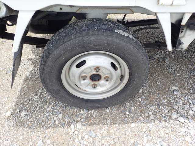 MITSUBISHI Minicab Truck thumbnail 11