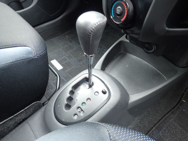 TOYOTA Vitz thumbnail 39
