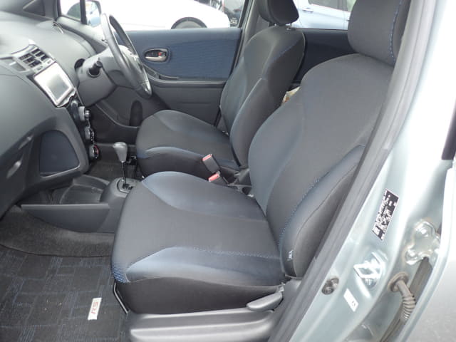TOYOTA Vitz thumbnail 26