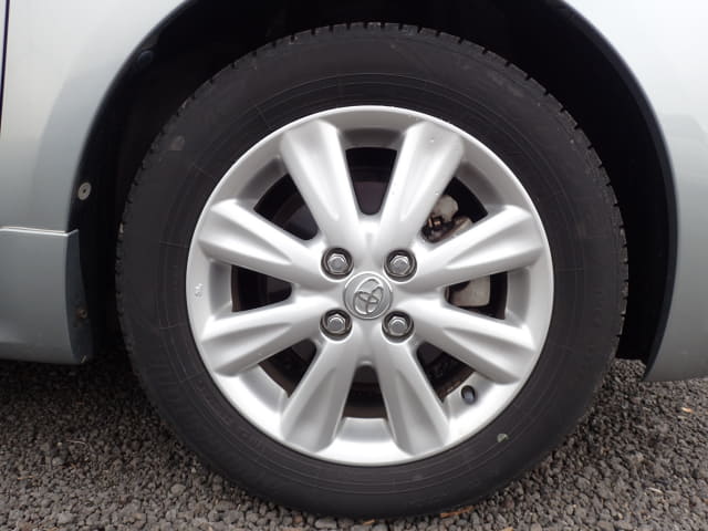 TOYOTA Vitz thumbnail 12