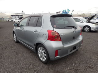 2009 TOYOTA Vitz