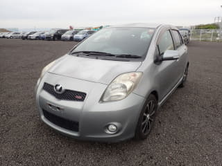 2008 TOYOTA Vitz