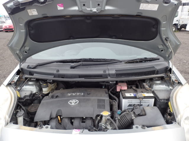 TOYOTA Vitz thumbnail 43