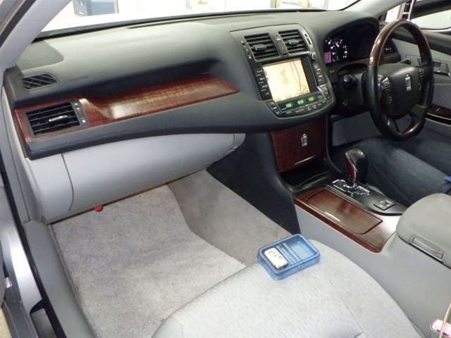 TOYOTA Crown thumbnail 49