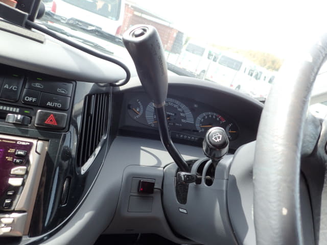 TOYOTA Estima thumbnail 37