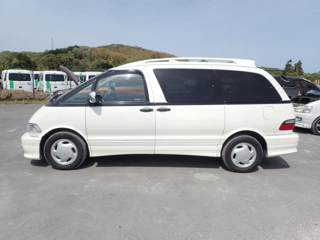 TOYOTA Estima thumbnail 2