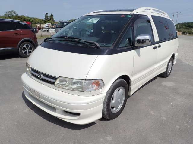 TOYOTA Estima