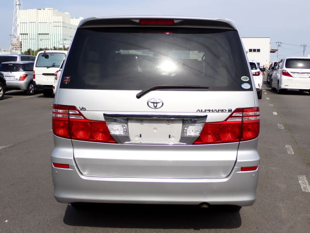 TOYOTA Alphard thumbnail 4