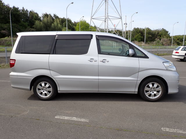 TOYOTA Alphard thumbnail 6