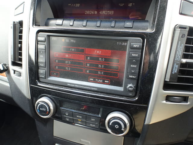 MITSUBISHI Pajero thumbnail 38