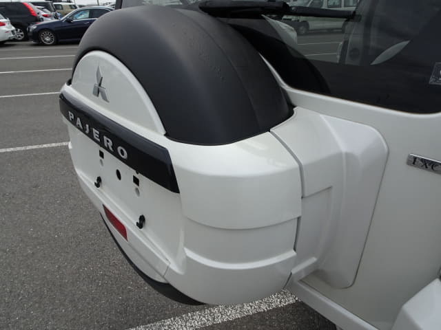 MITSUBISHI Pajero thumbnail 30