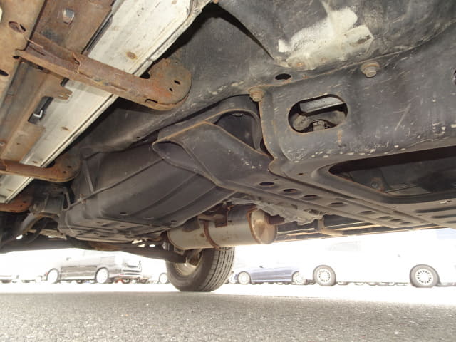 MITSUBISHI Pajero thumbnail 23