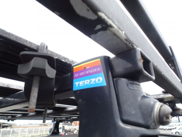 MITSUBISHI Pajero thumbnail 49