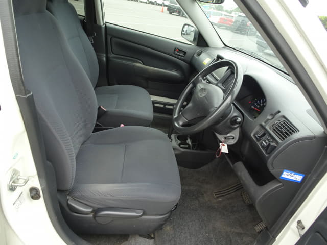 TOYOTA Probox Van thumbnail 17
