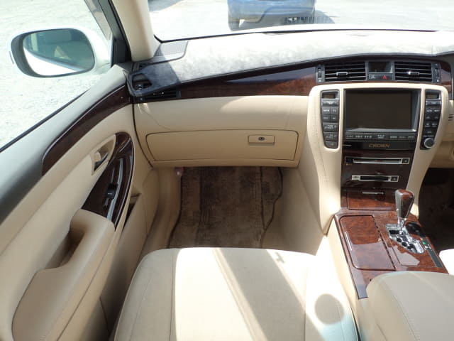 TOYOTA Crown thumbnail 34