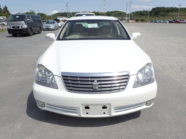 TOYOTA Crown thumbnail 8