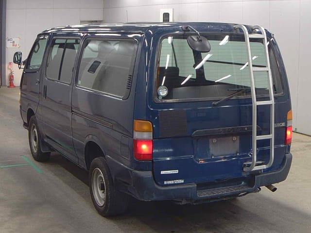 TOYOTA Hiace Van thumbnail 40