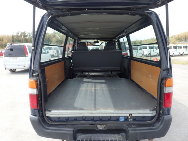 TOYOTA Hiace Van thumbnail 20