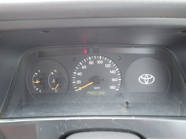 TOYOTA Hiace Van thumbnail 26