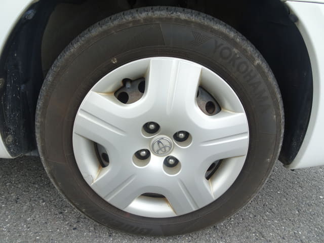 TOYOTA Raum thumbnail 12