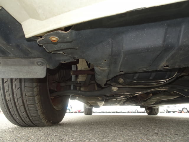 TOYOTA Raum thumbnail 13