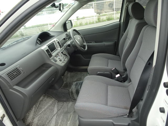 TOYOTA Raum thumbnail 26