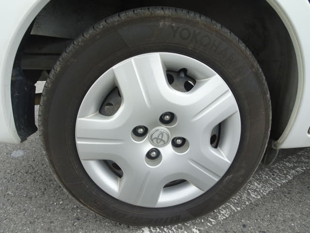 TOYOTA Raum thumbnail 11