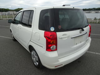 2005 TOYOTA Raum