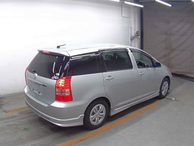 TOYOTA Wish thumbnail 44
