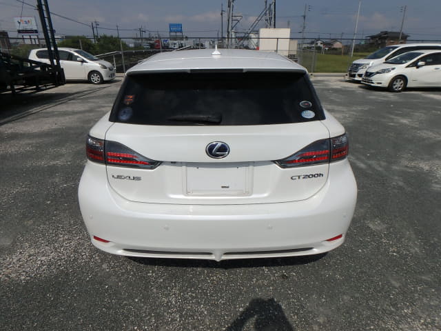 LEXUS CT thumbnail 4
