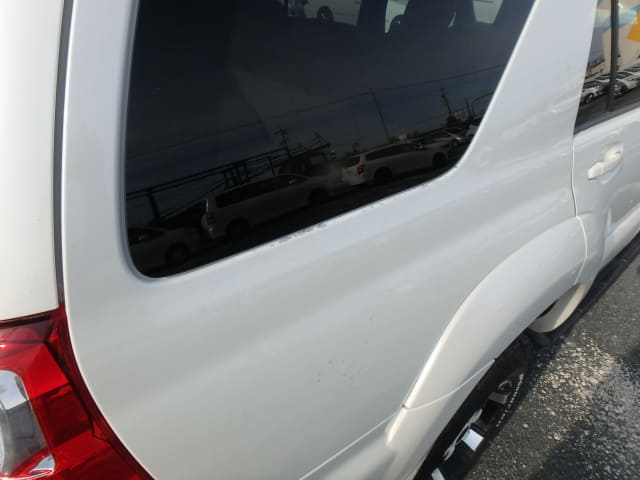 TOYOTA Hilux Surf thumbnail 55