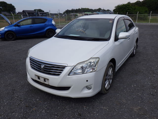 TOYOTA Premio