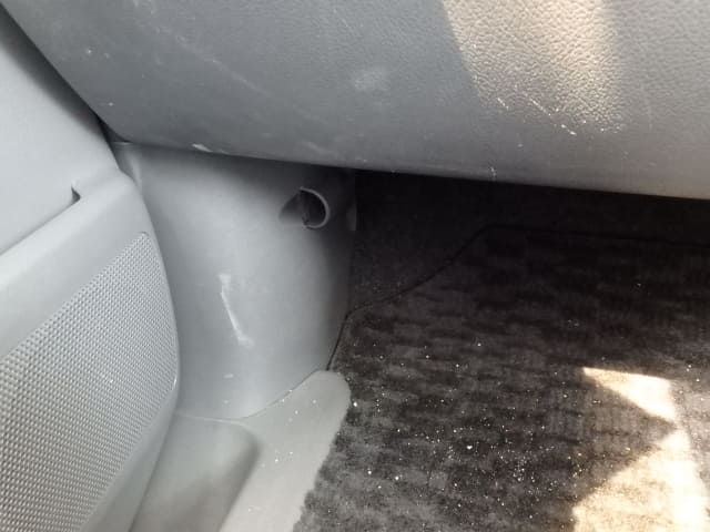 TOYOTA Voxy thumbnail 51