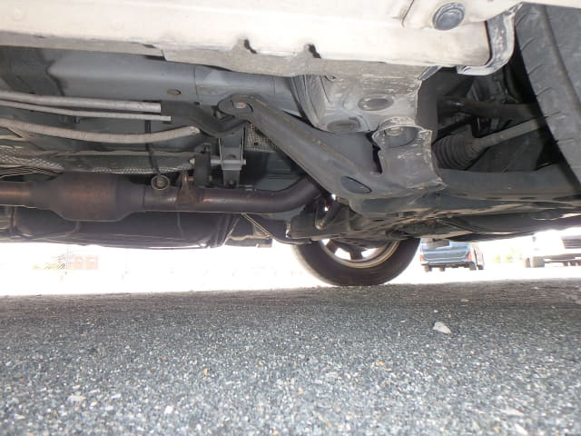 TOYOTA Voxy thumbnail 23