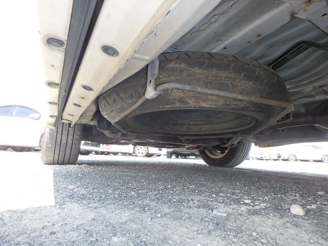 TOYOTA Voxy thumbnail 30