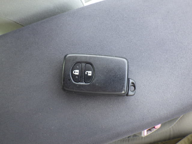 TOYOTA Prius thumbnail 37