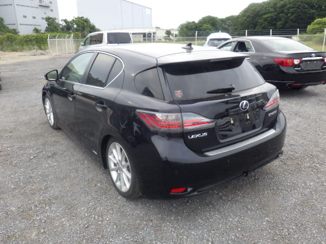 LEXUS CT thumbnail 3