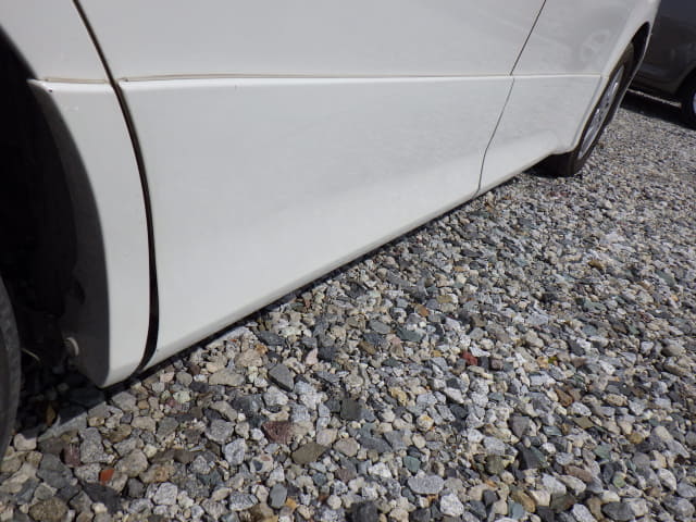 TOYOTA Voxy thumbnail 23