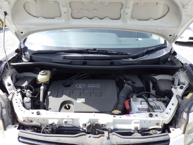 TOYOTA Voxy thumbnail 46