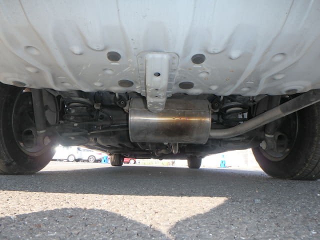 TOYOTA Noah thumbnail 20