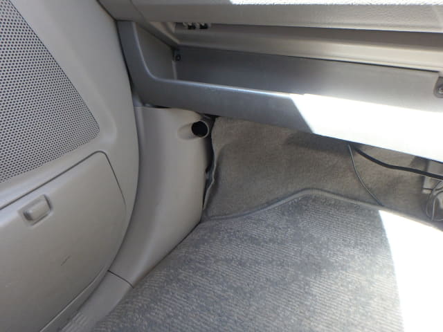 TOYOTA Noah thumbnail 50