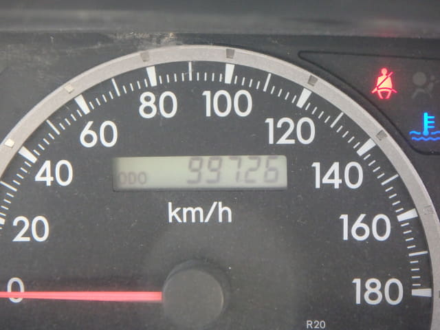 TOYOTA Noah thumbnail 35