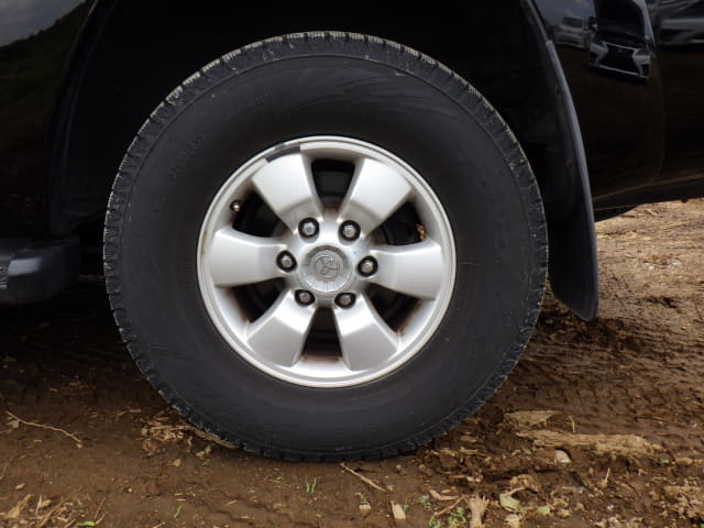 TOYOTA Hilux Surf thumbnail 10
