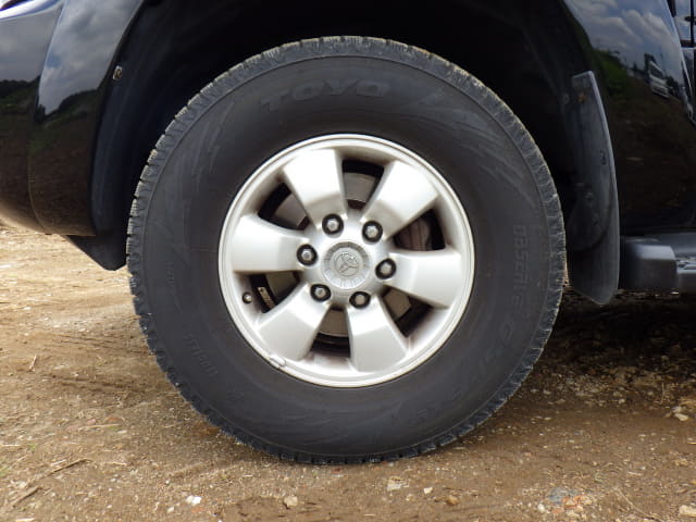 TOYOTA Hilux Surf thumbnail 9