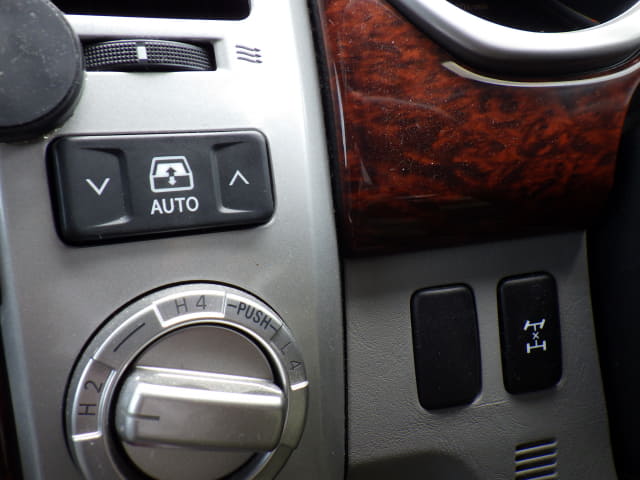 TOYOTA Hilux Surf thumbnail 42