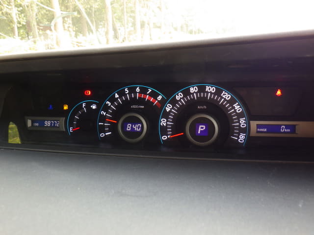 TOYOTA Voxy thumbnail 34