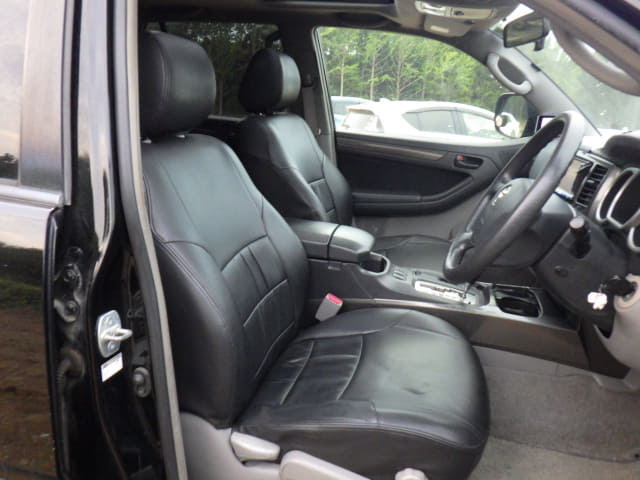 TOYOTA Hilux Surf thumbnail 25