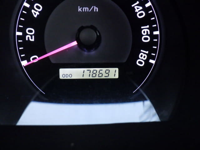 TOYOTA Hilux Surf thumbnail 34