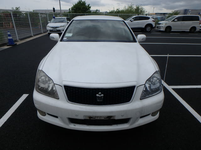 TOYOTA Crown thumbnail 8