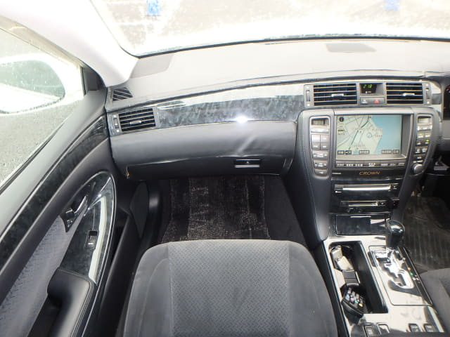 TOYOTA Crown thumbnail 33